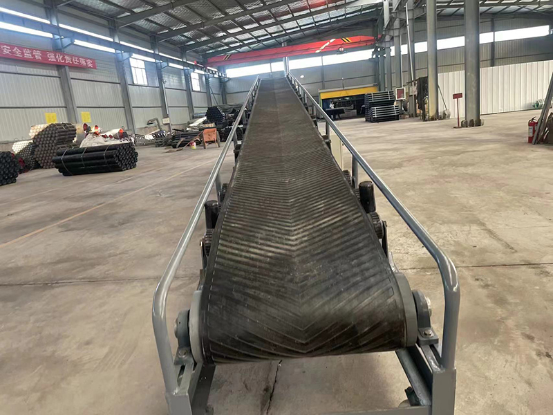 移動(dòng)式帶式輸送機