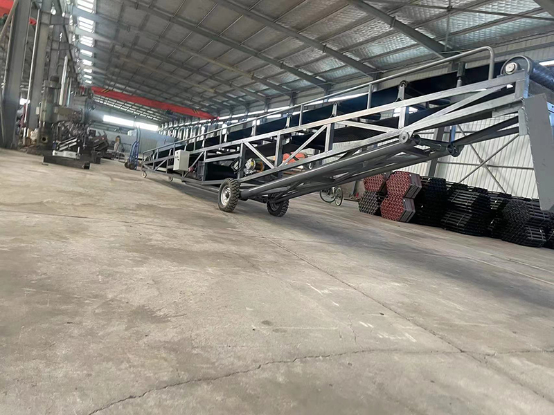 移動(dòng)式帶式輸送機